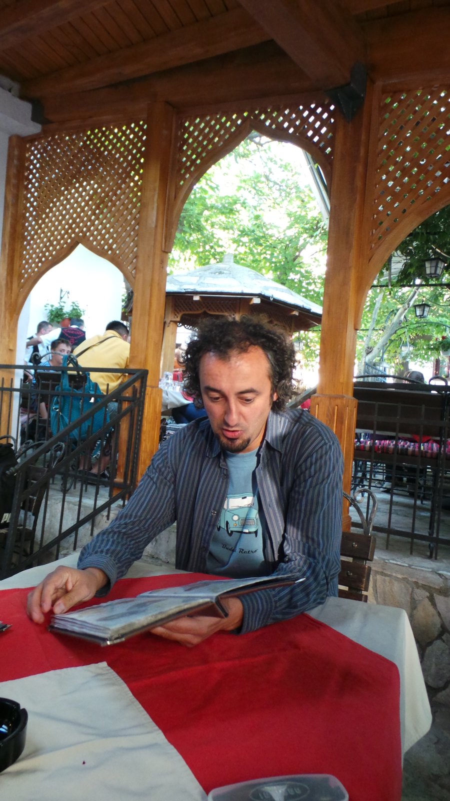 Sadrvan Restaurant01